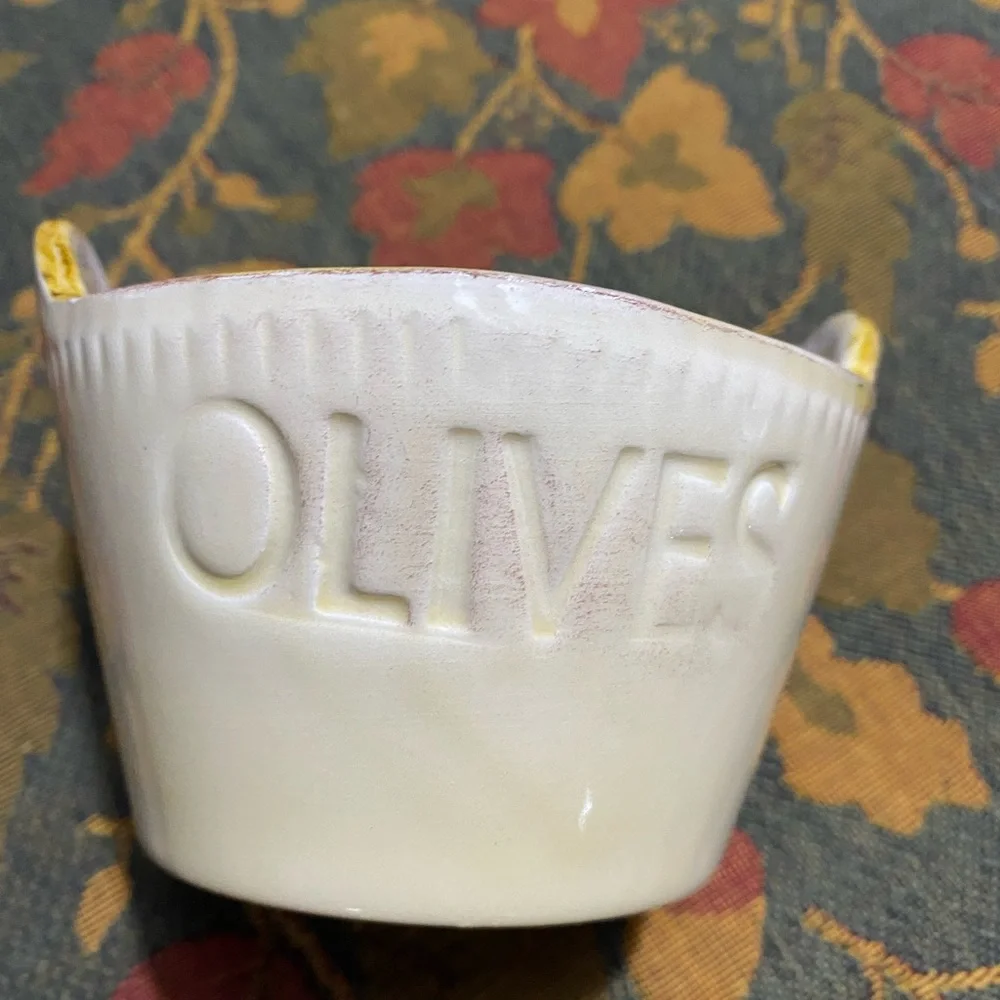 NWOT Sur La Table Cream 